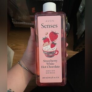 Avon Senses Strawberry White Hot Chocolate Bubble Bath